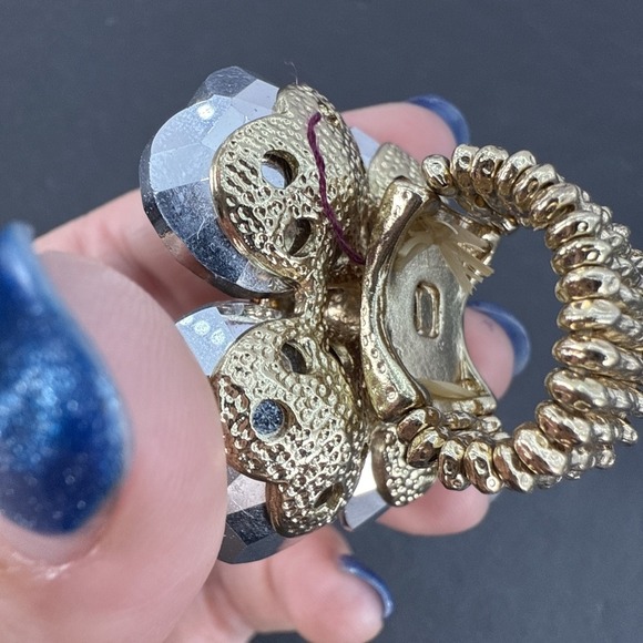 Brand New Crystal Cocktail Flower Ring Big Vintage Ring Stretchy Band - Picture 12 of 16